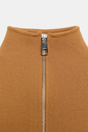 SHORT SLEEVE KNIT JUMPER WITH ZIP - Image 3