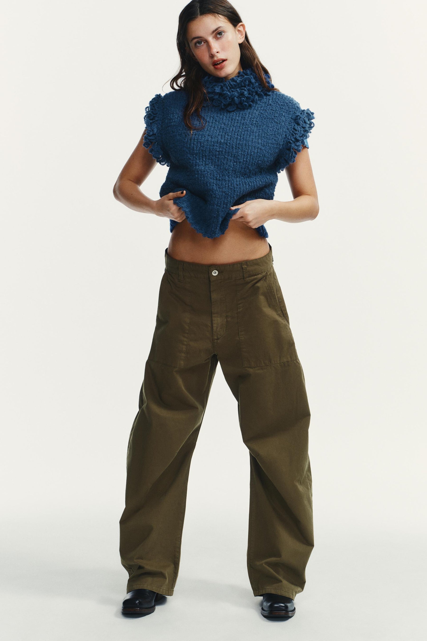 FRINGED KNIT JUMPER VEST - Image 1
