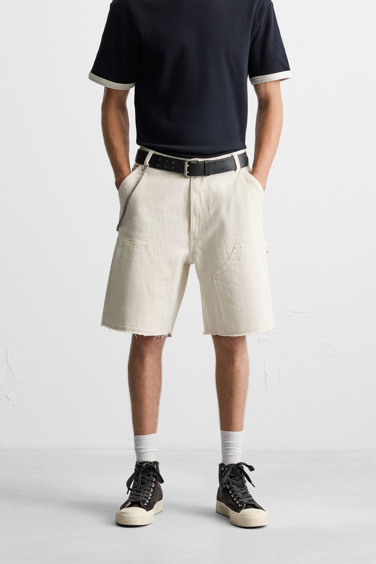 CARPENTER POCKET BERMUDA SHORTS - Image 2