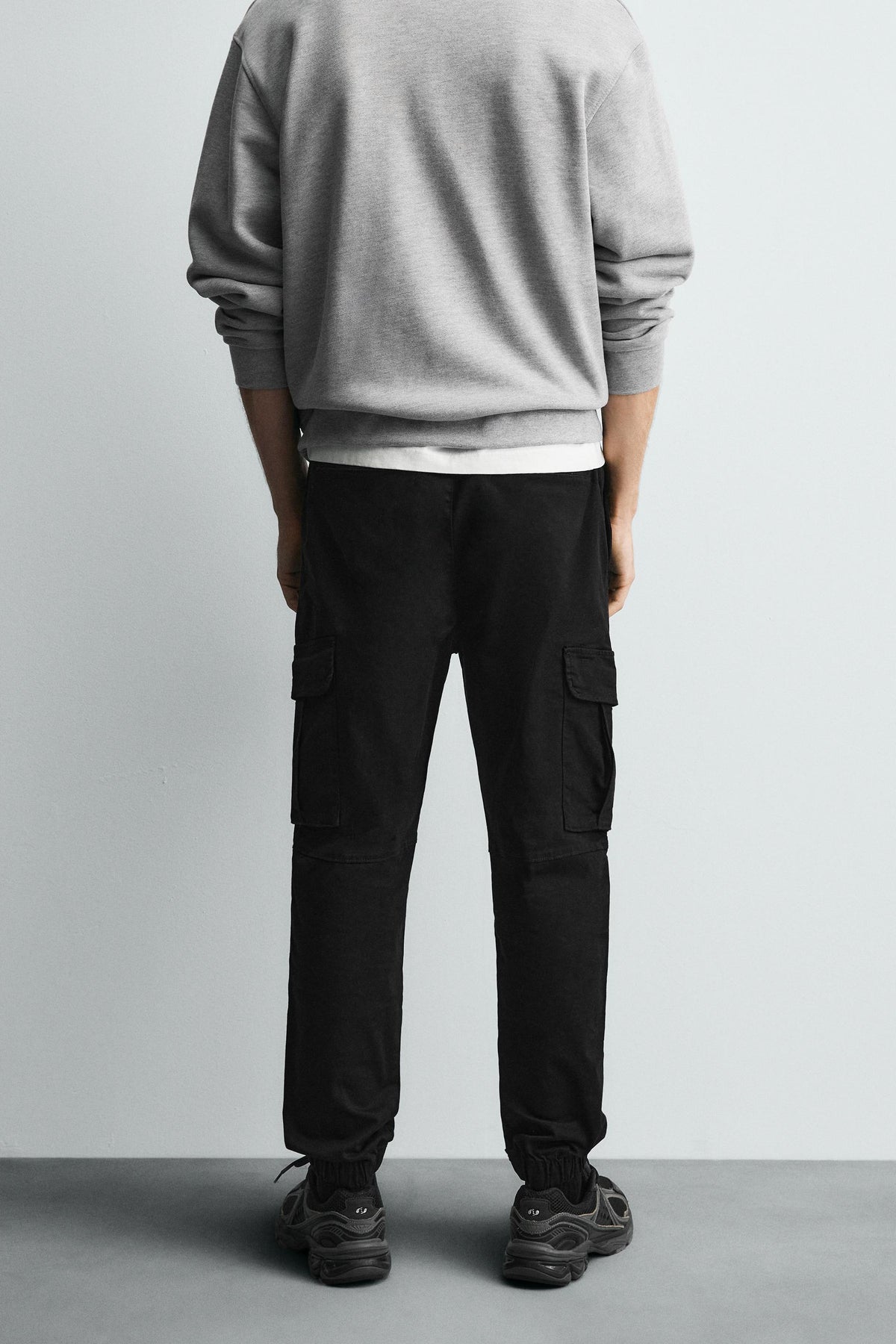 SLIM FIT CARGO TROUSERS - Image 2
