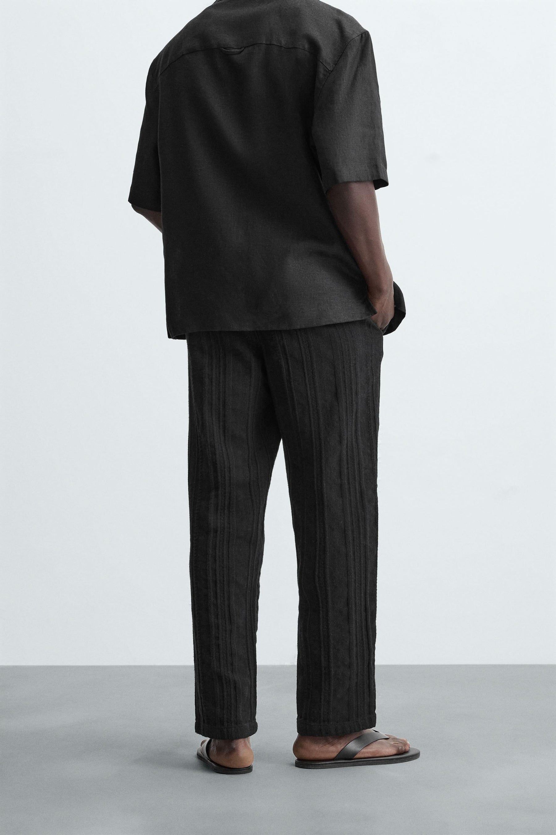 RELAXED FIT TEXTURED TROUSERS - Image 3
