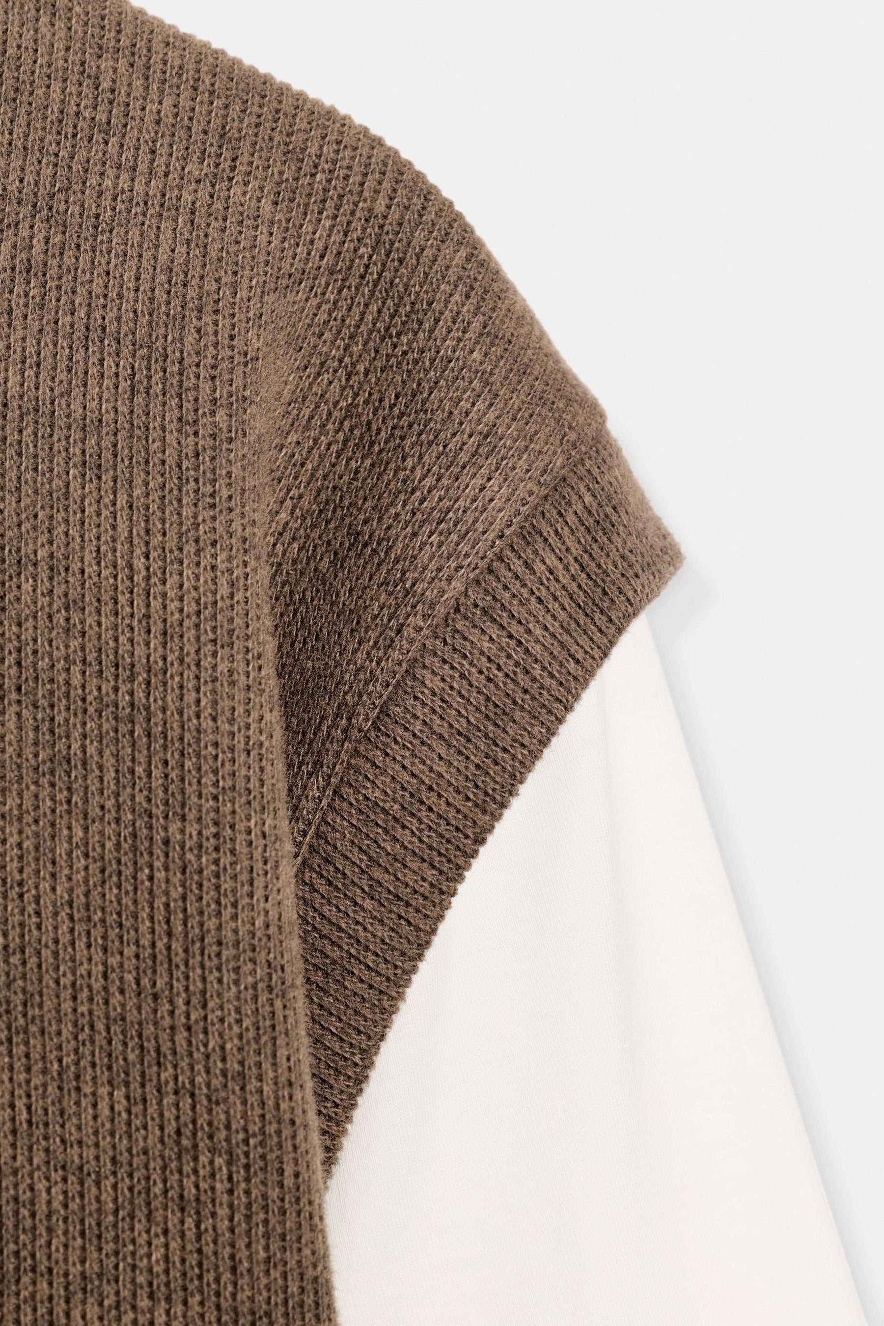 CONTRAST WAISTCOAT SHIRT