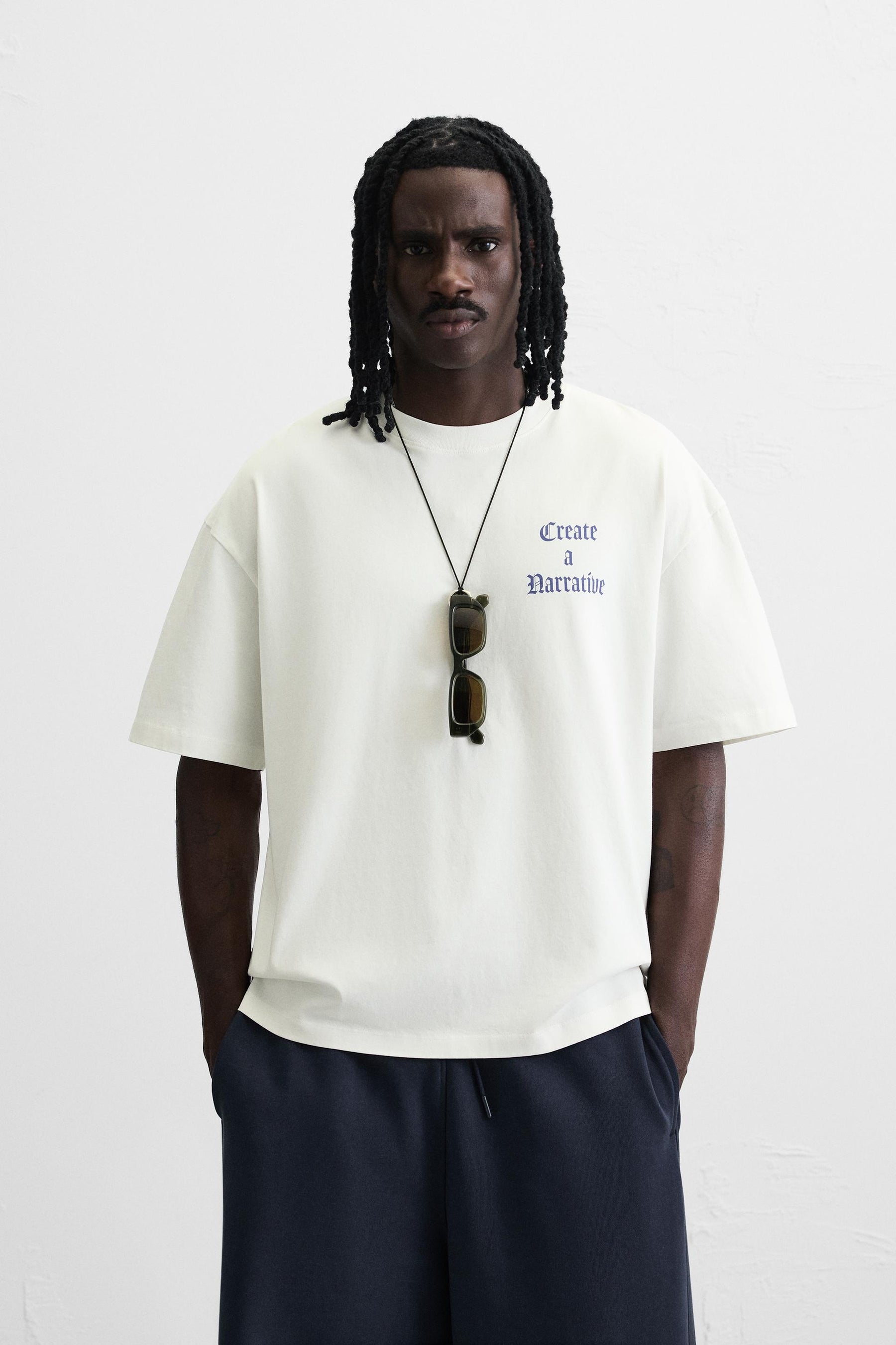 PRINTED GRAPHIC T-SHIRT - Image 2