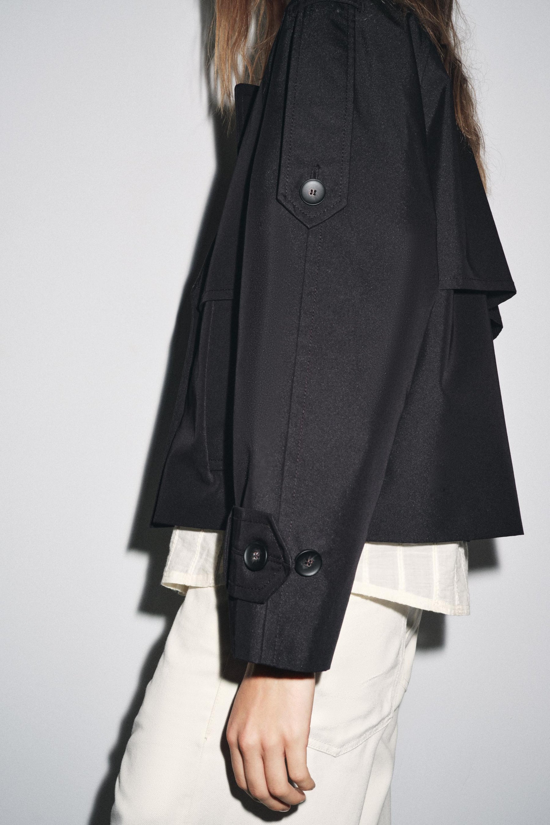 SHORT WATER-REPELLENT TRENCH ZW COLLECTION - Image 4