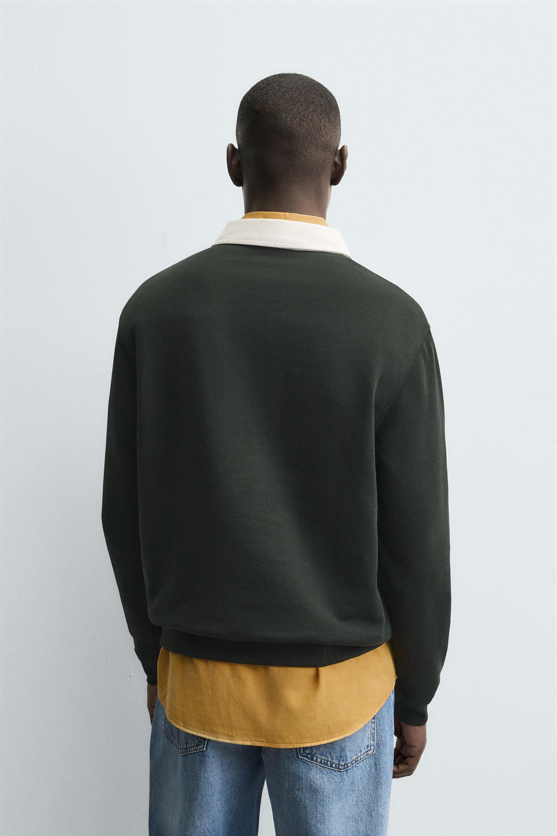 SWEATSHIRT WITH CONTRAST POLO COLLAR - Image 3