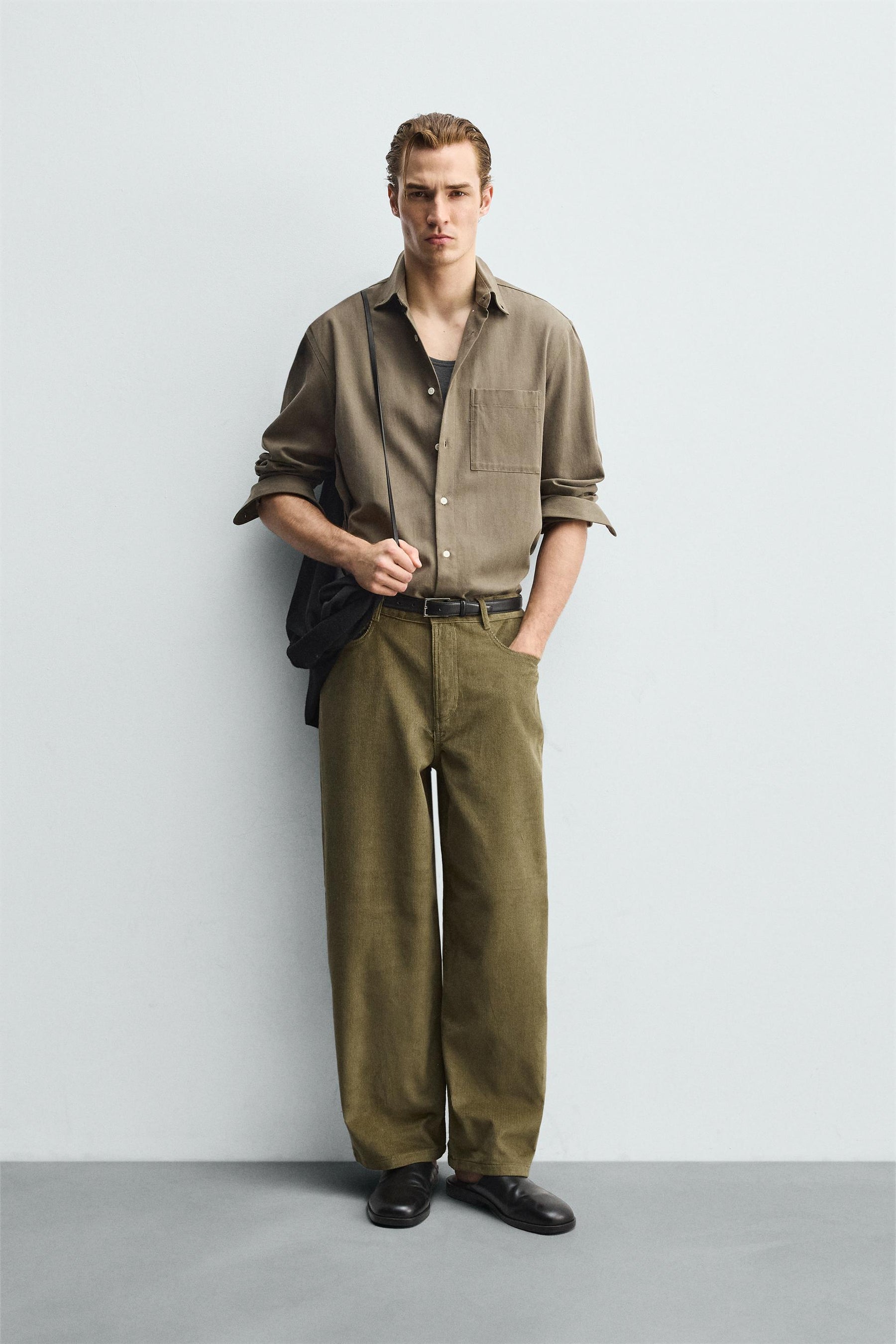 Balloon Corduroy Pants