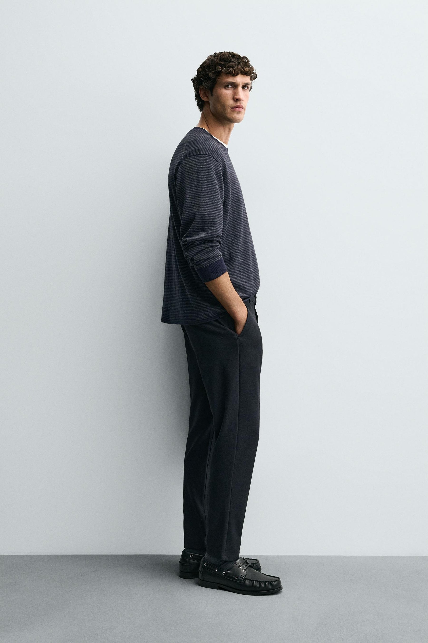 COMFORT TEXTURED CHINO TROUSERS - Image 4