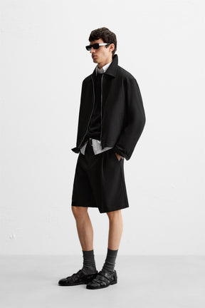 PLEATED RELAXED FIT BERMUDA SHORTS - Image 4