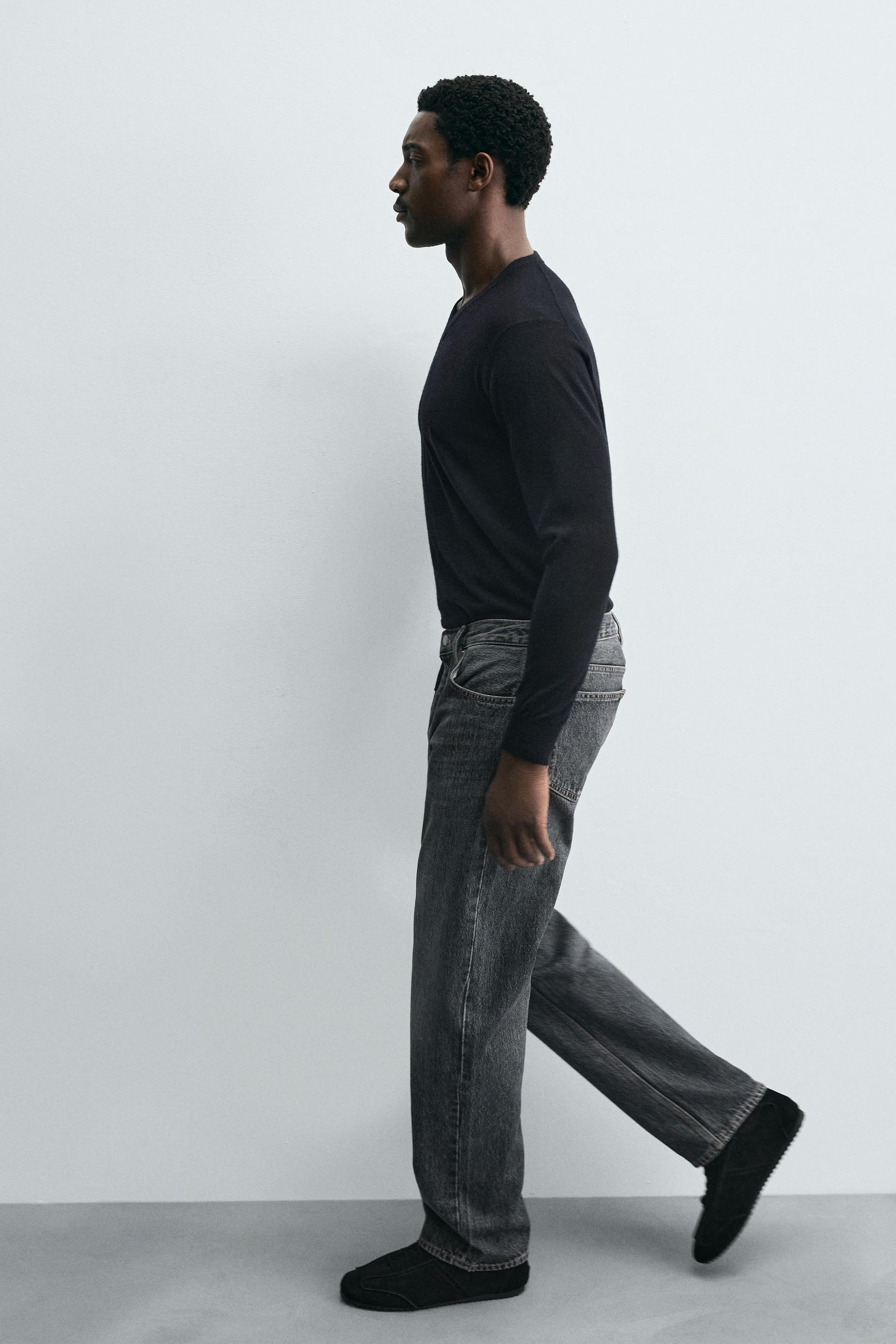 STRAIGHT FIT JEANS - Image 6