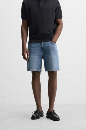 REGULAR FIT DENIM BERMUDA SHORTS - Image 2