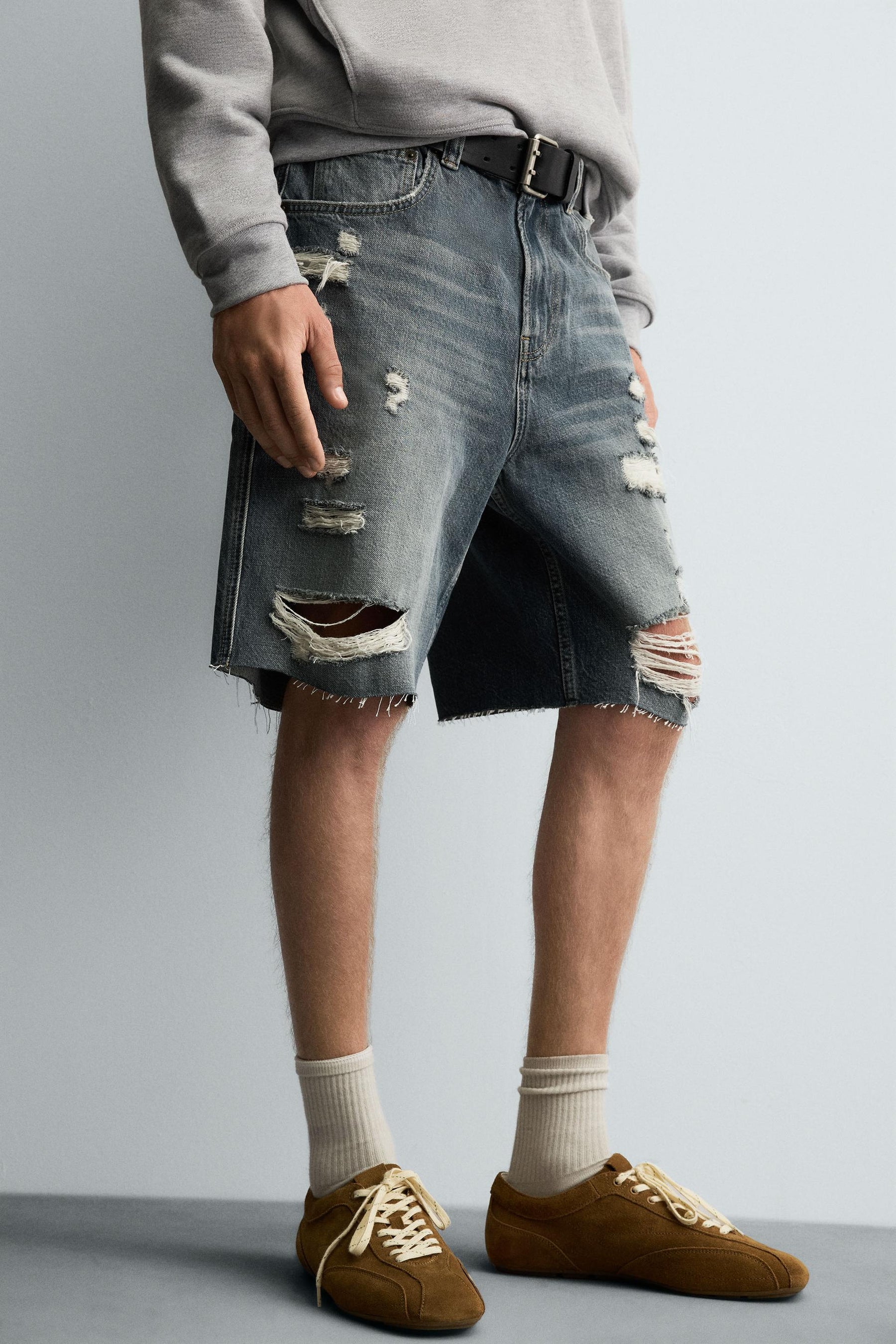 RIPPED DENIM BERMUDA SHORTS - Image 5
