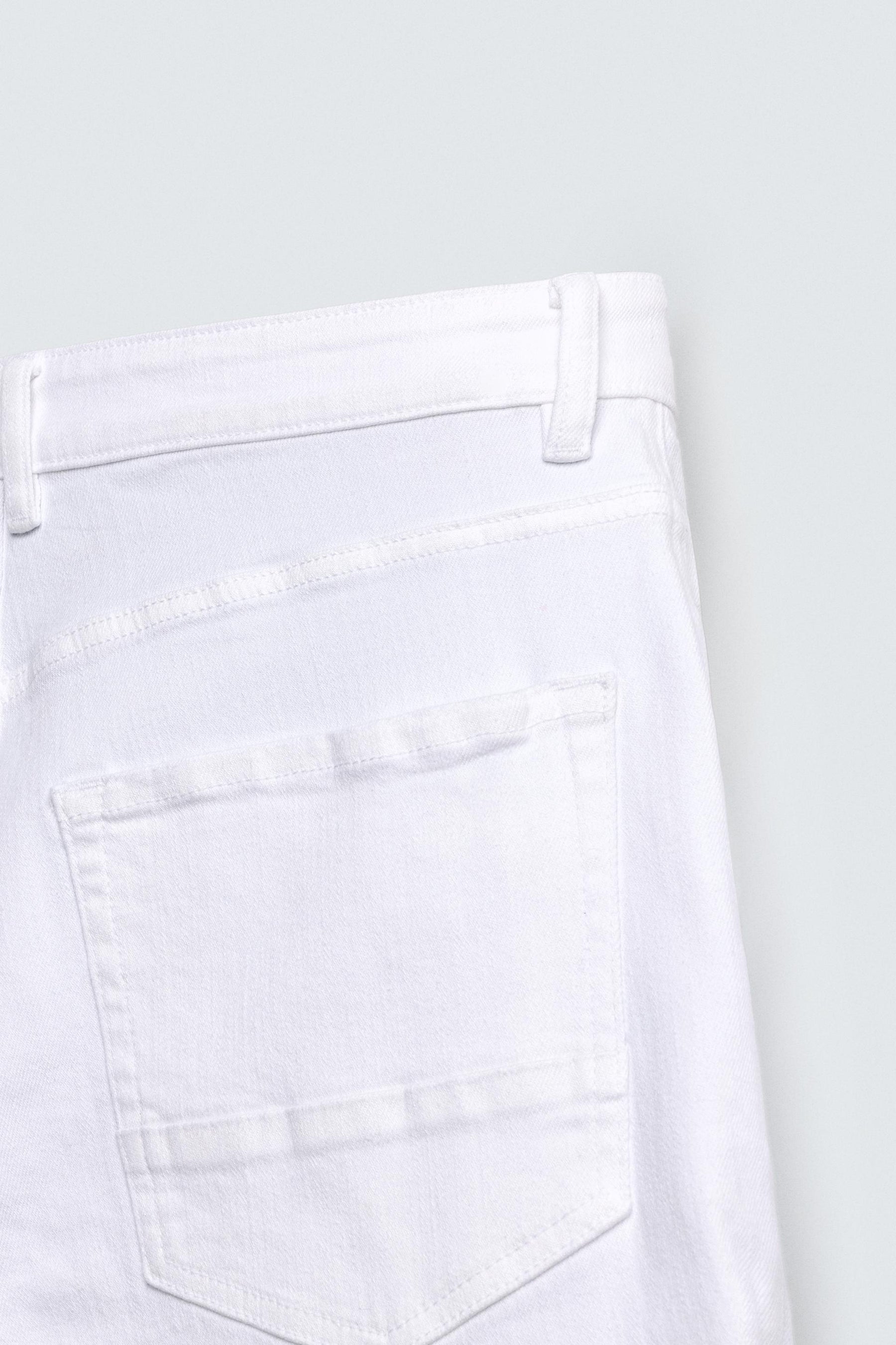 RIPPED SKINNY FIT JEANS - Image 10