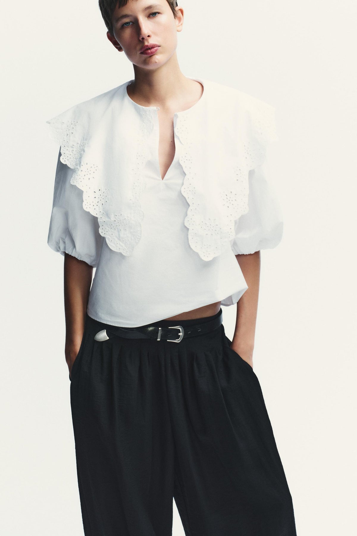PETER PAN COLLAR SHIRT