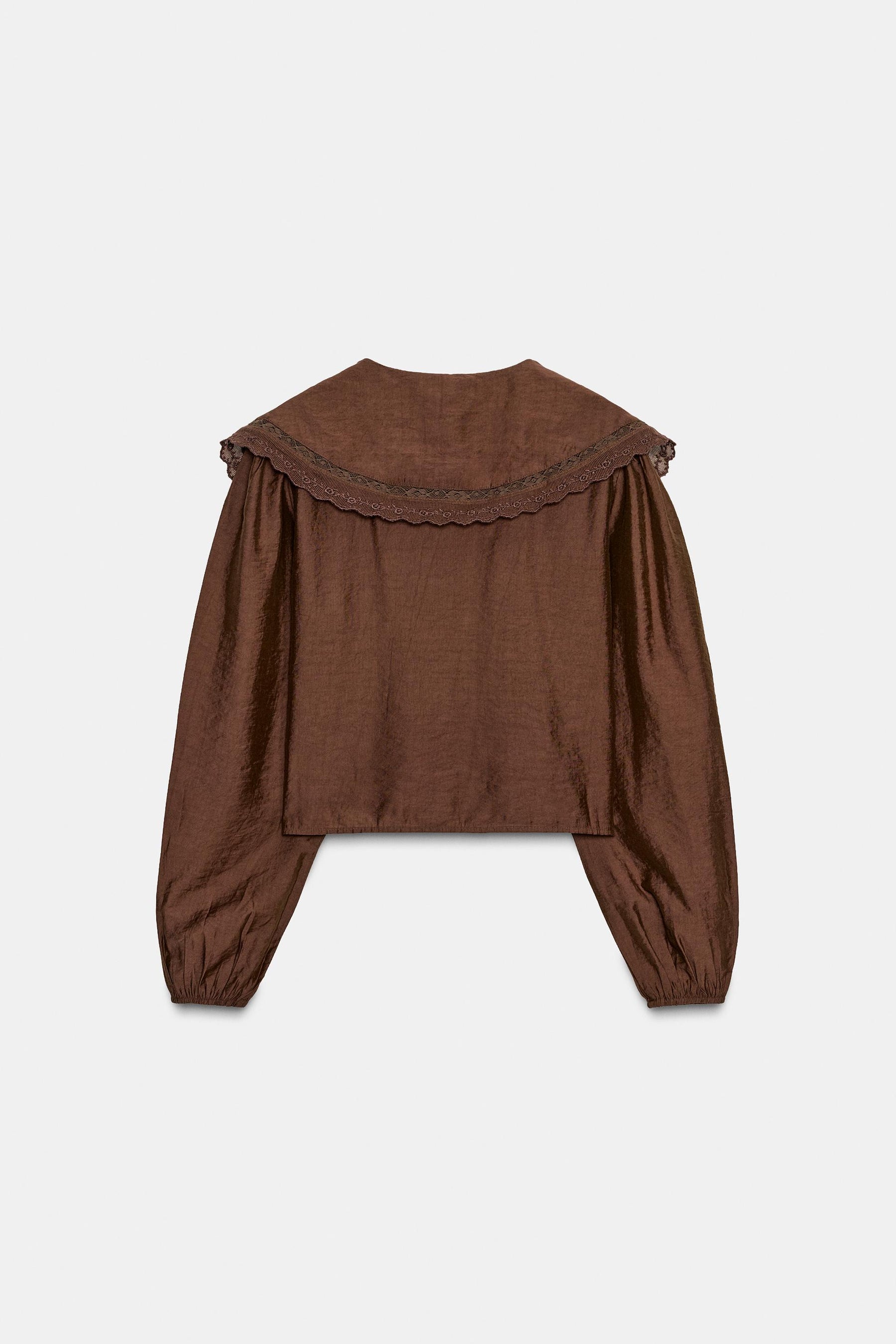 Flowing Shirt with Collar