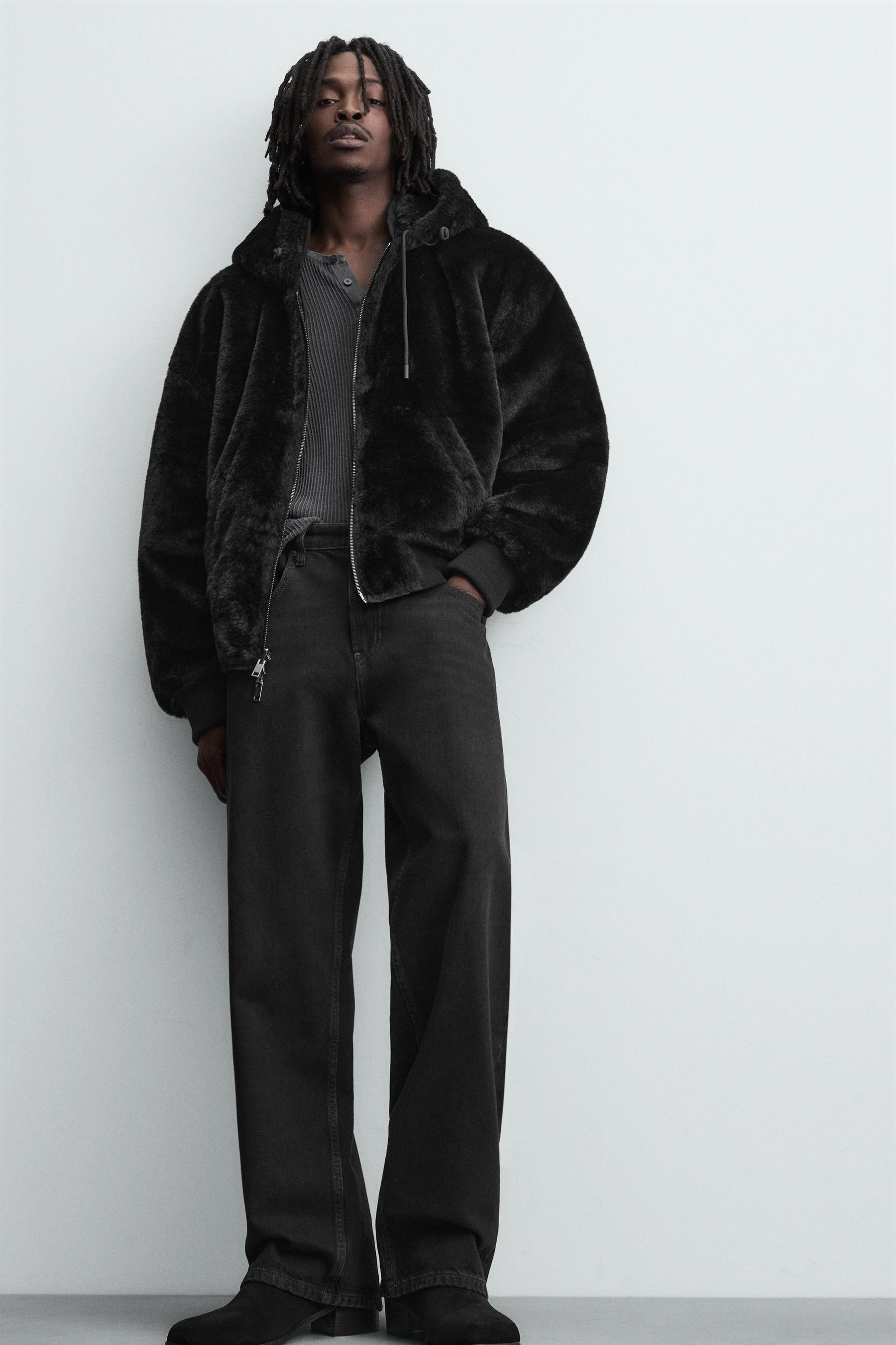 REVERSIBLE FAUX FUR BOMBER JACKET - Image 5