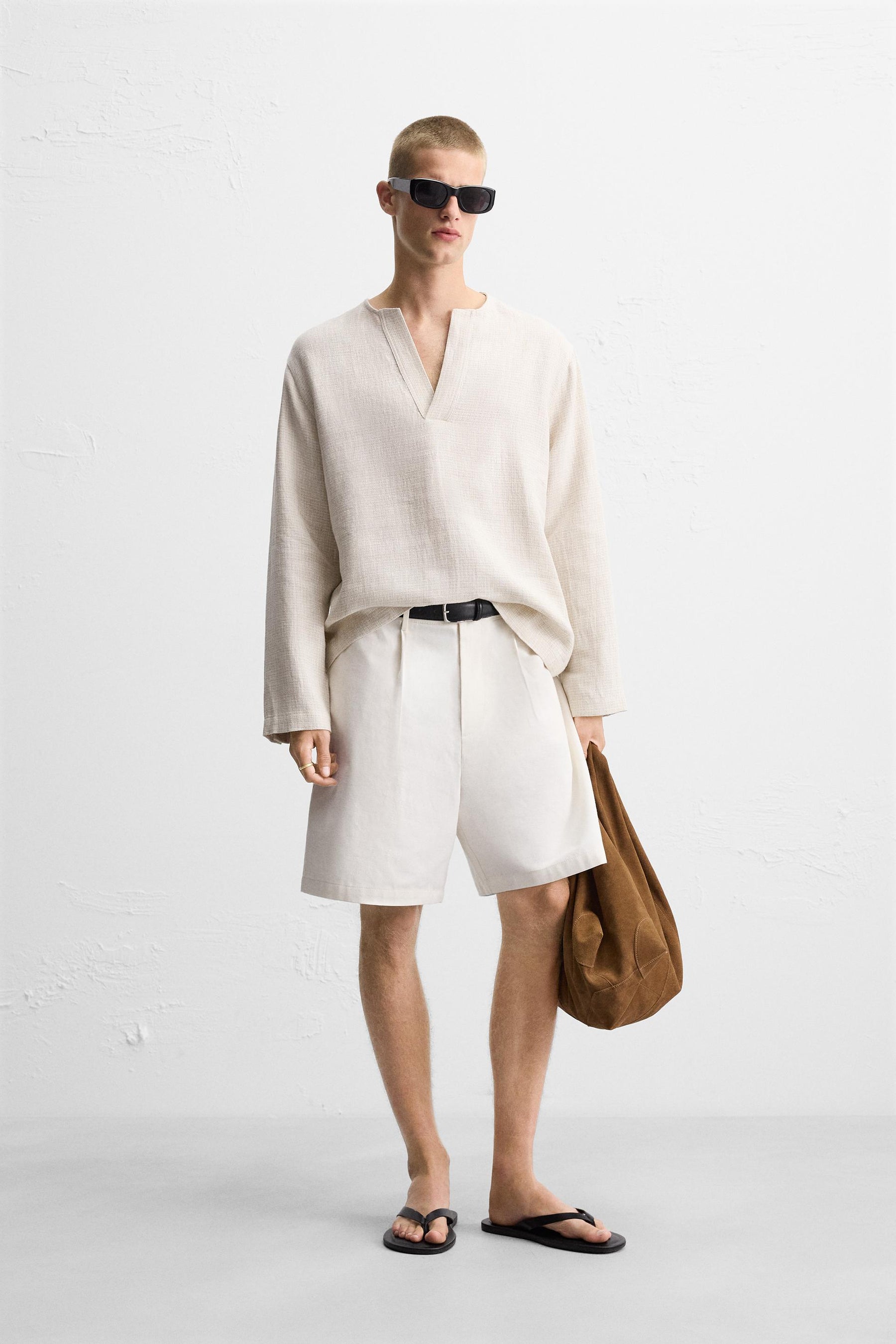 LINEN BLEND TEXTURED POLO SHIRT - Image 1