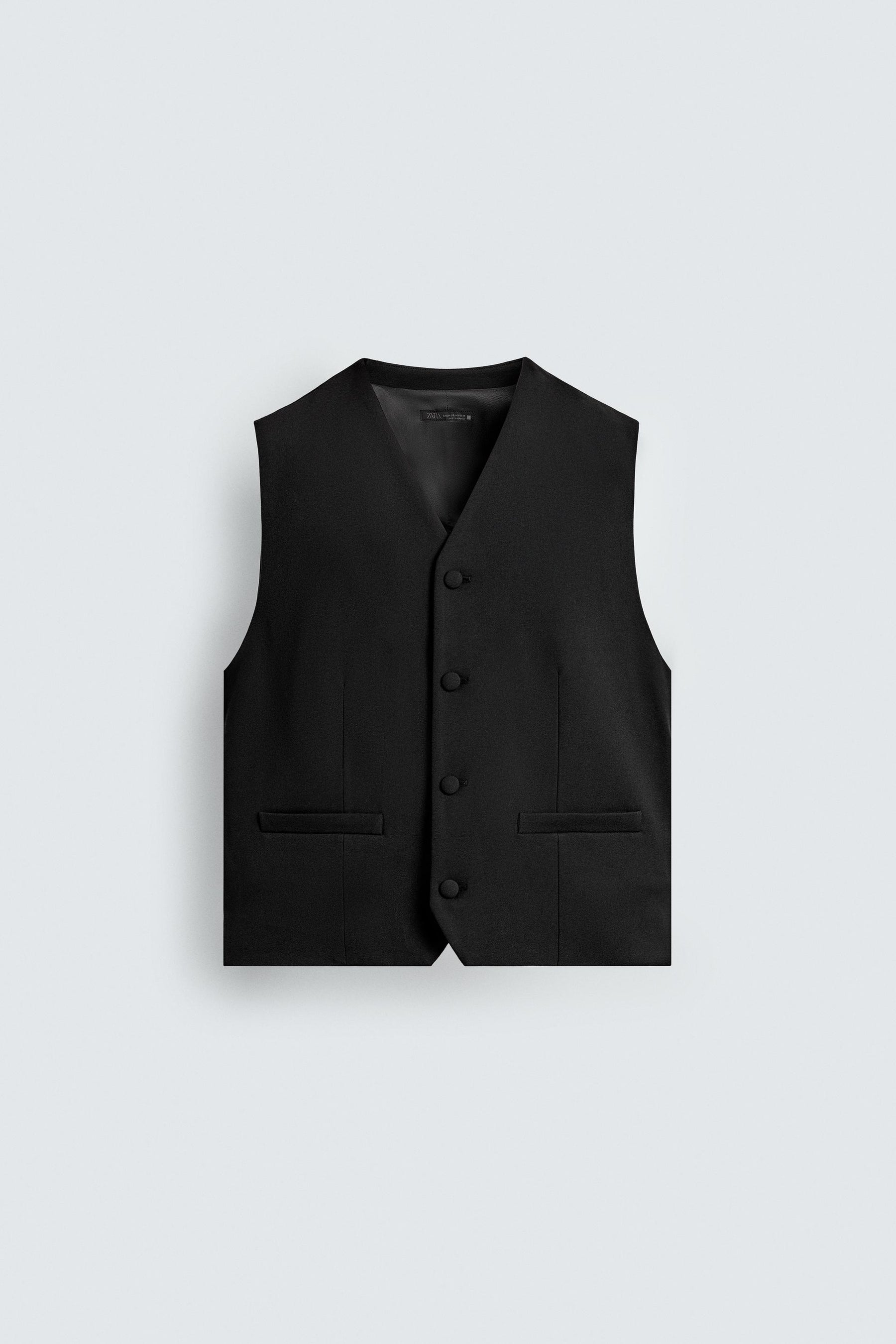 TEXTURED WAISTCOAT WITH POCKETS