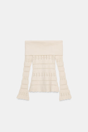 Off-shoulder openwork jumper