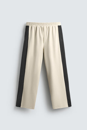 WIDE-LEG JOGGER TROUSERS WITH SIDE TAPING - Image 7