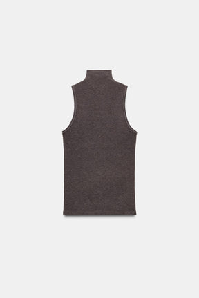 HIGH NECK SLEEVELESS TOP