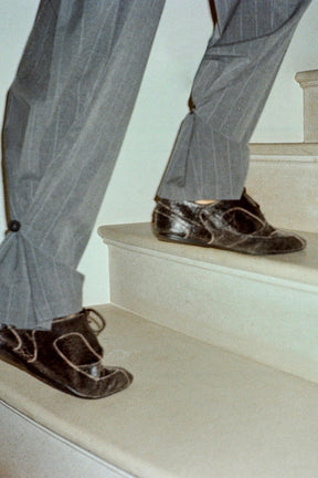 Pleated Button Hem Trousers