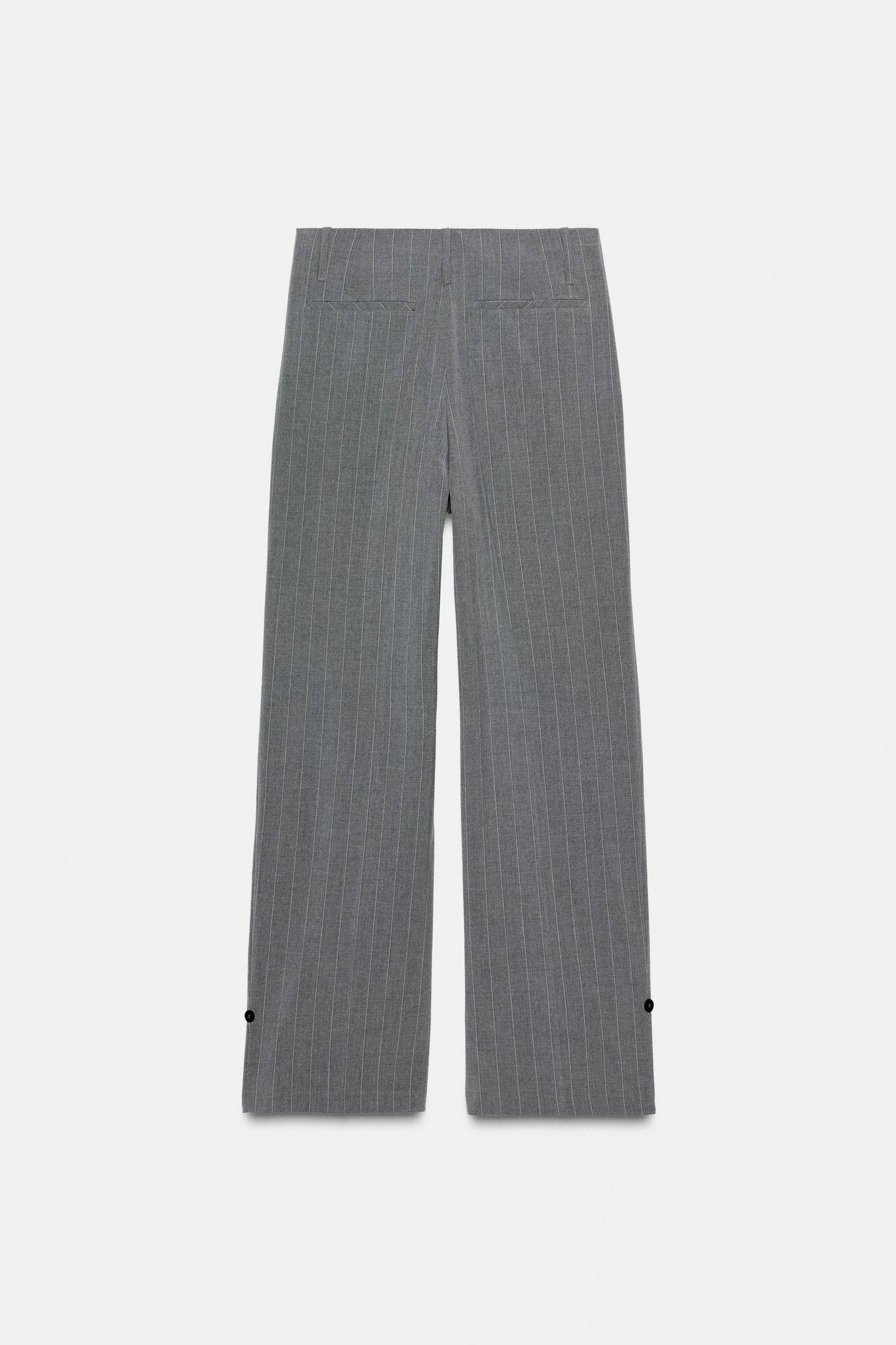 Pleated Button Hem Trousers