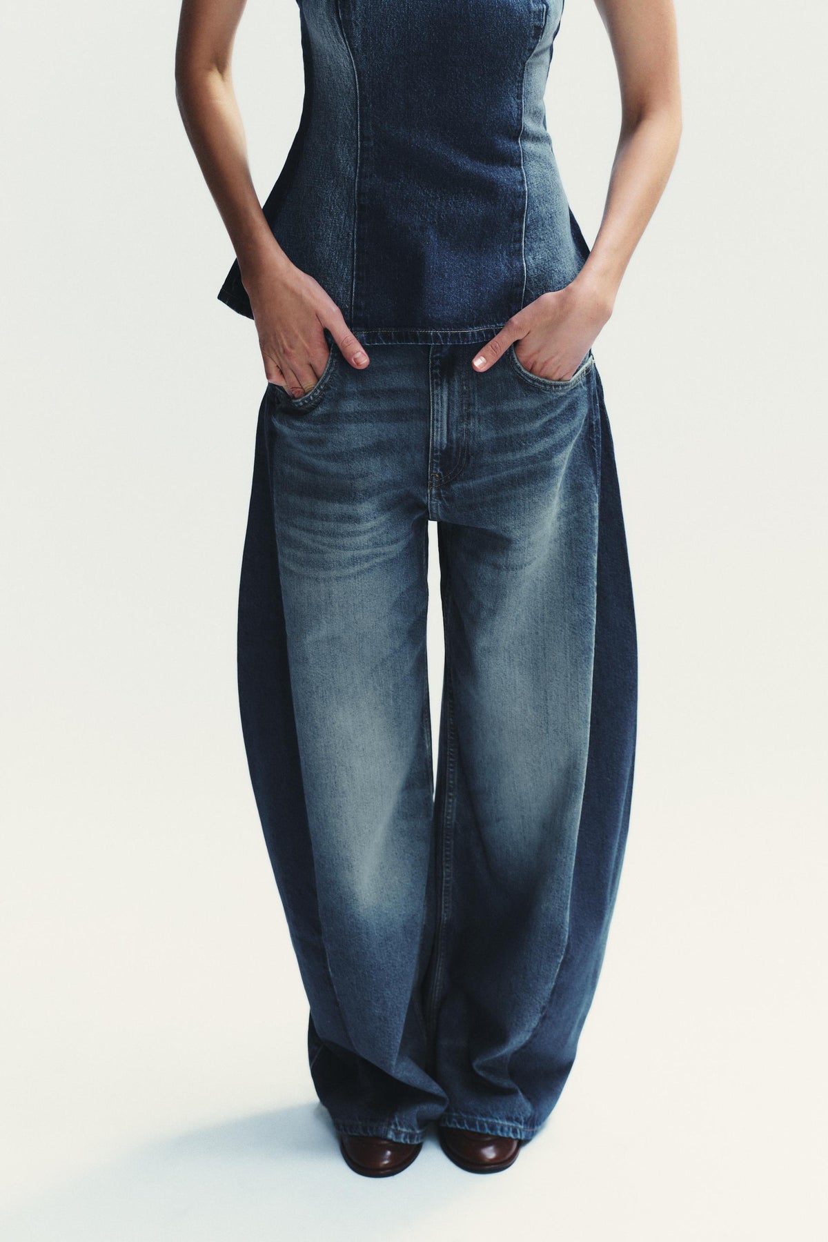 High-Waist Balloon Jeans
