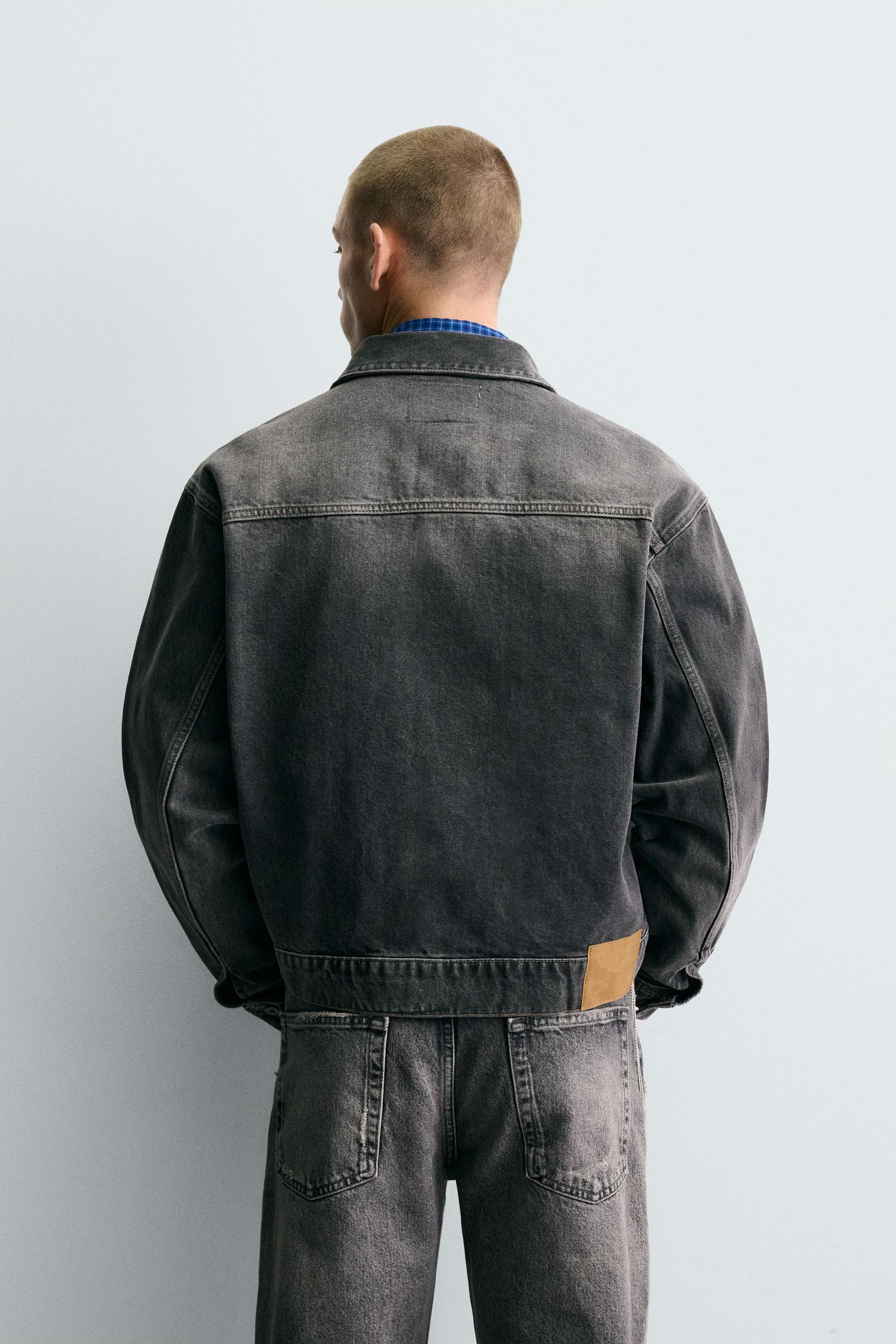 WASHED-EFFECT DENIM JACKET - Image 3