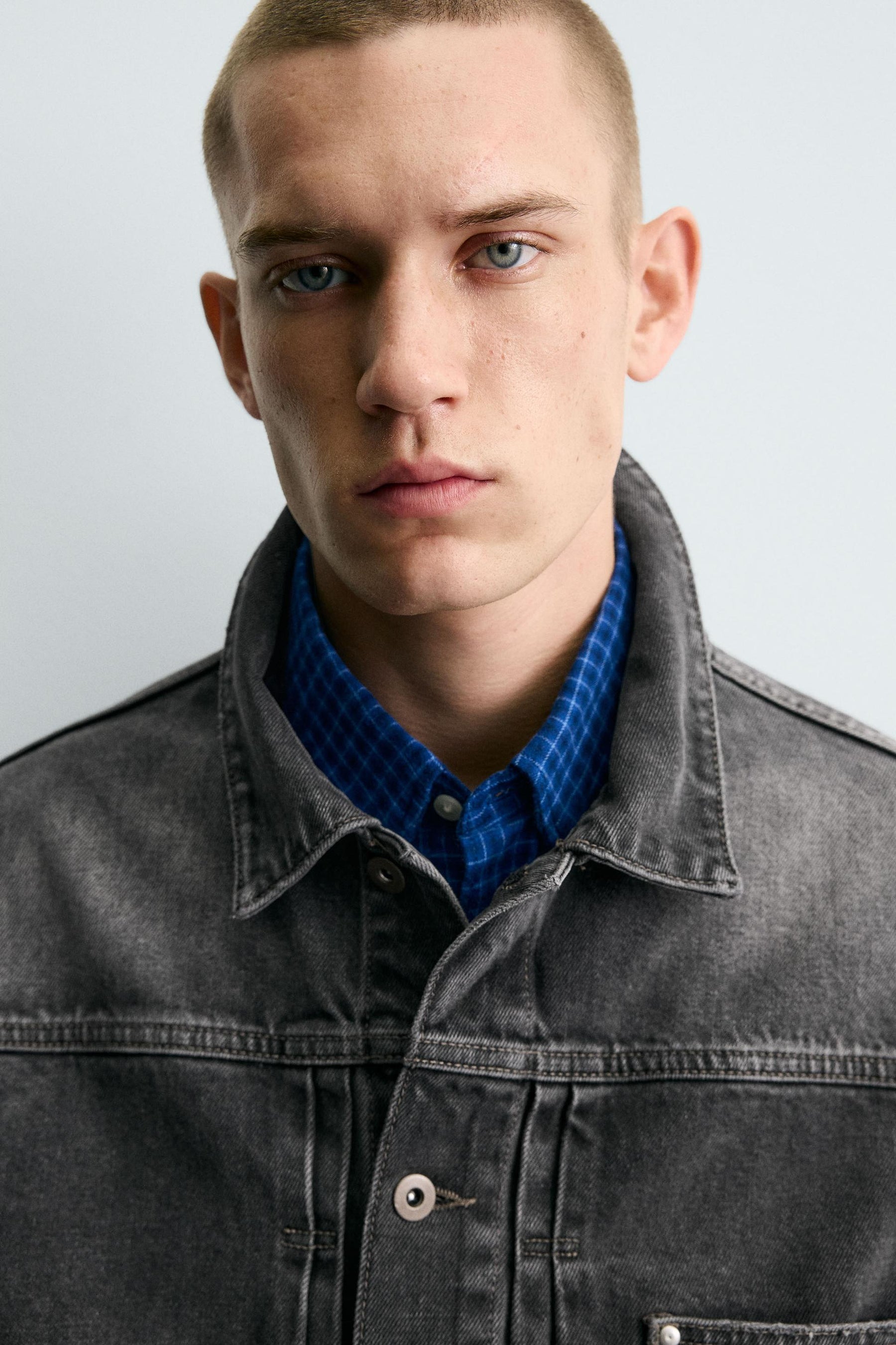 WASHED-EFFECT DENIM JACKET - Image 5