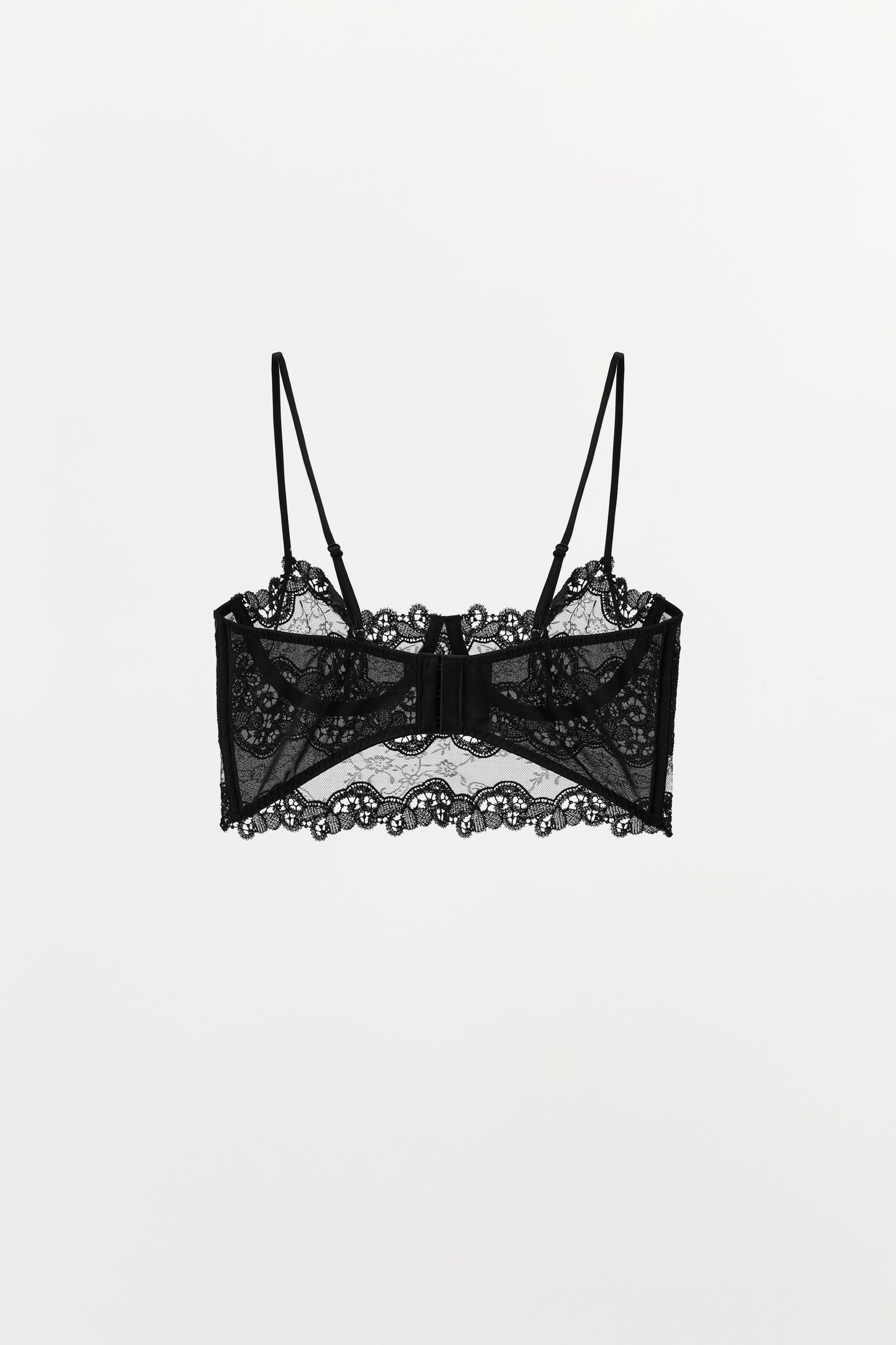 EMBROIDERED LACE UNDERWIRED BRALETTE