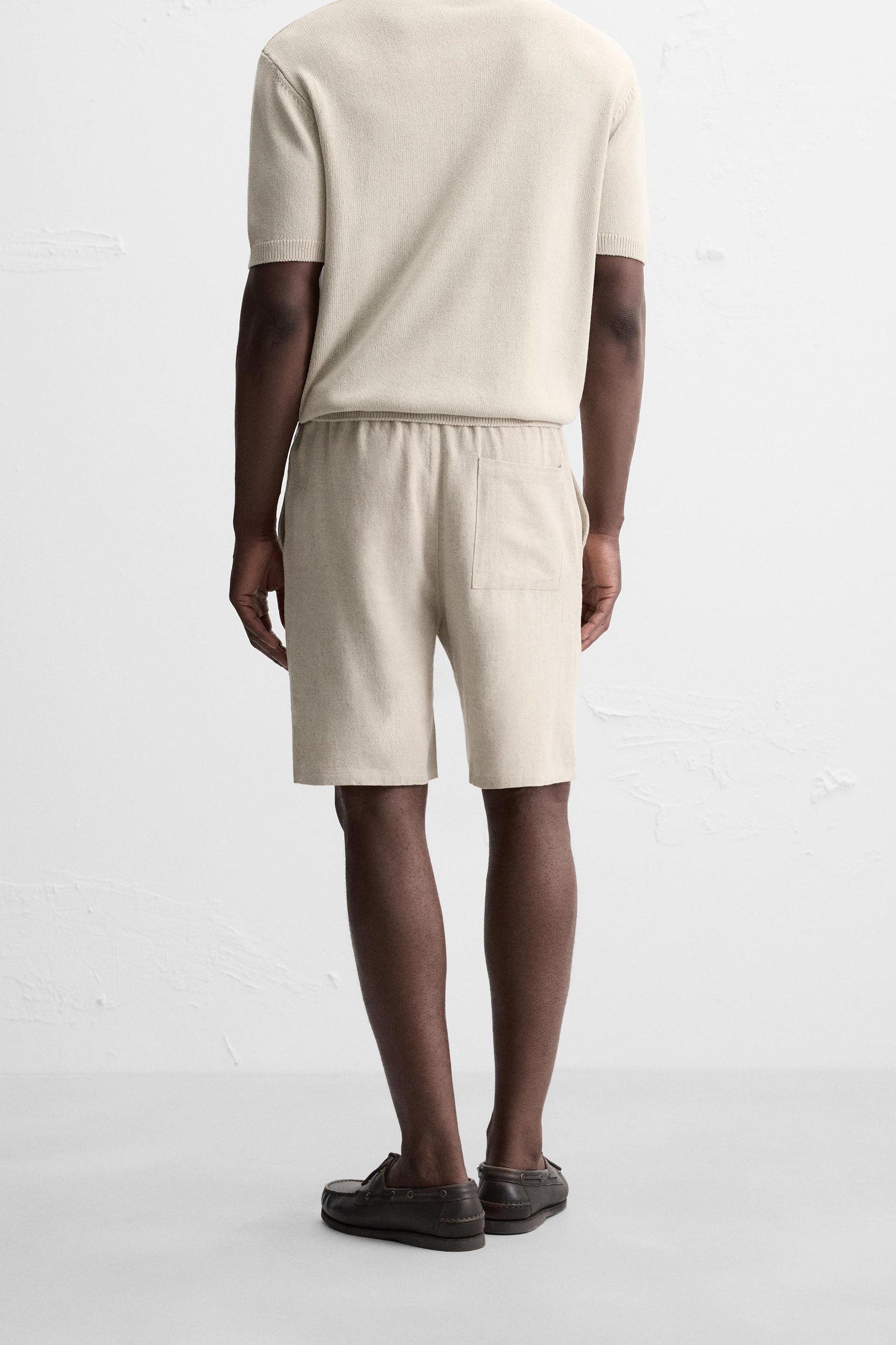 LINEN - VISCOSE BERMUDA SHORTS - Image 3