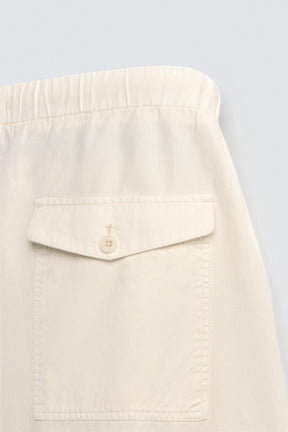 LYOCELL-COTTON RELAXED FIT BERMUDA SHORTS - Image 9