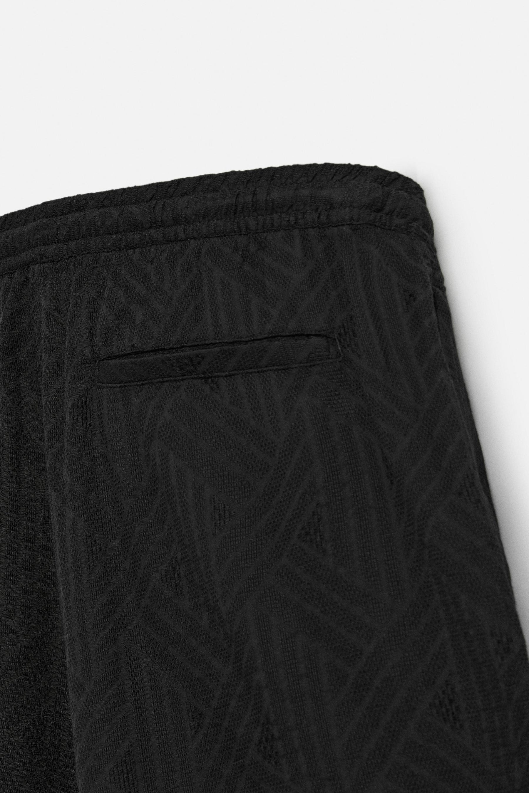 GEOMETRIC JACQUARD BERMUDA SHORTS - Image 10