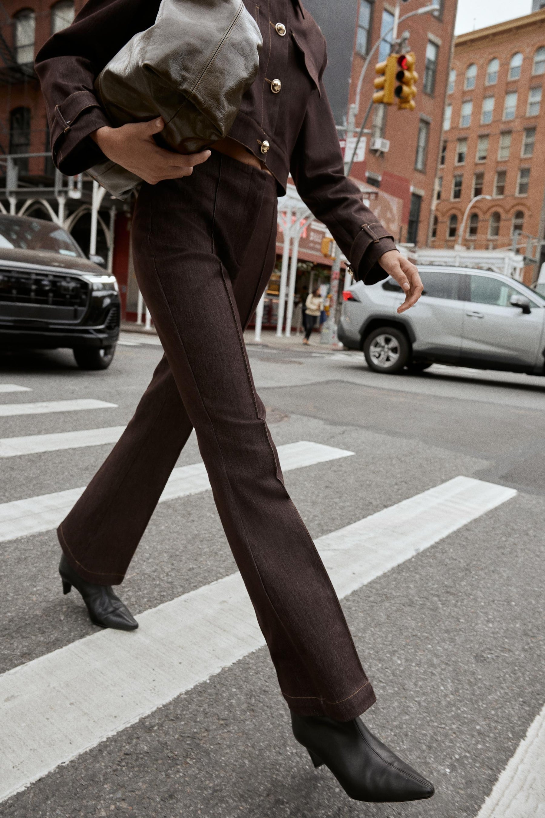 FLARE TROUSERS WITH CONTRAST