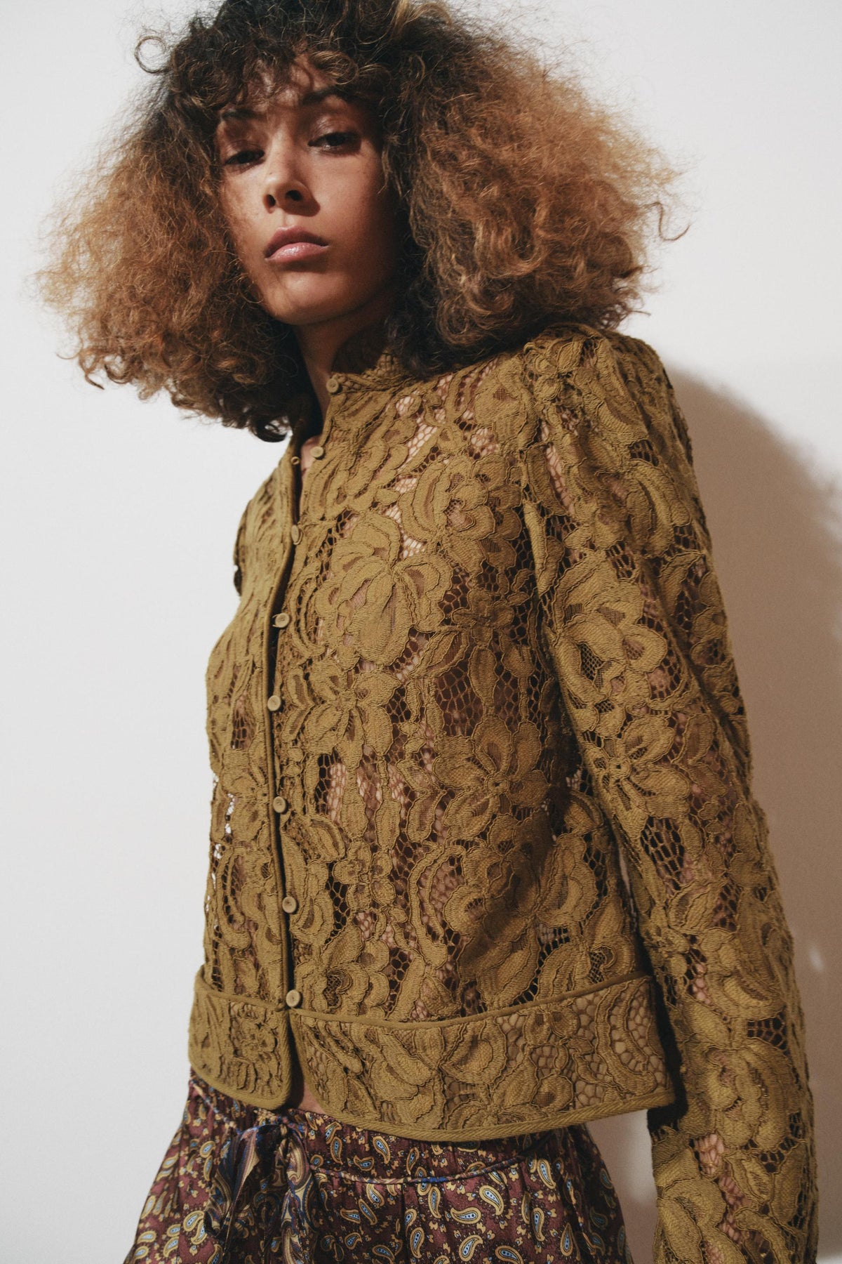 Lace Jacket with Puff