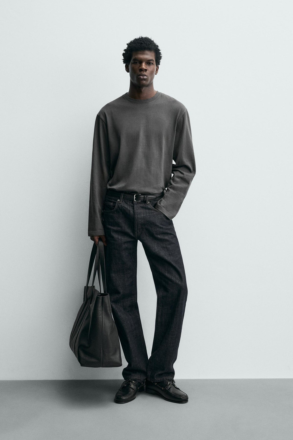 REGULAR FIT LONG SLEEVE T-SHIRT - Image 1