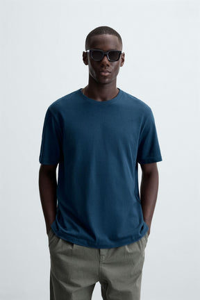 BASIC MEDIUM WEIGHT T-SHIRT - Image 2