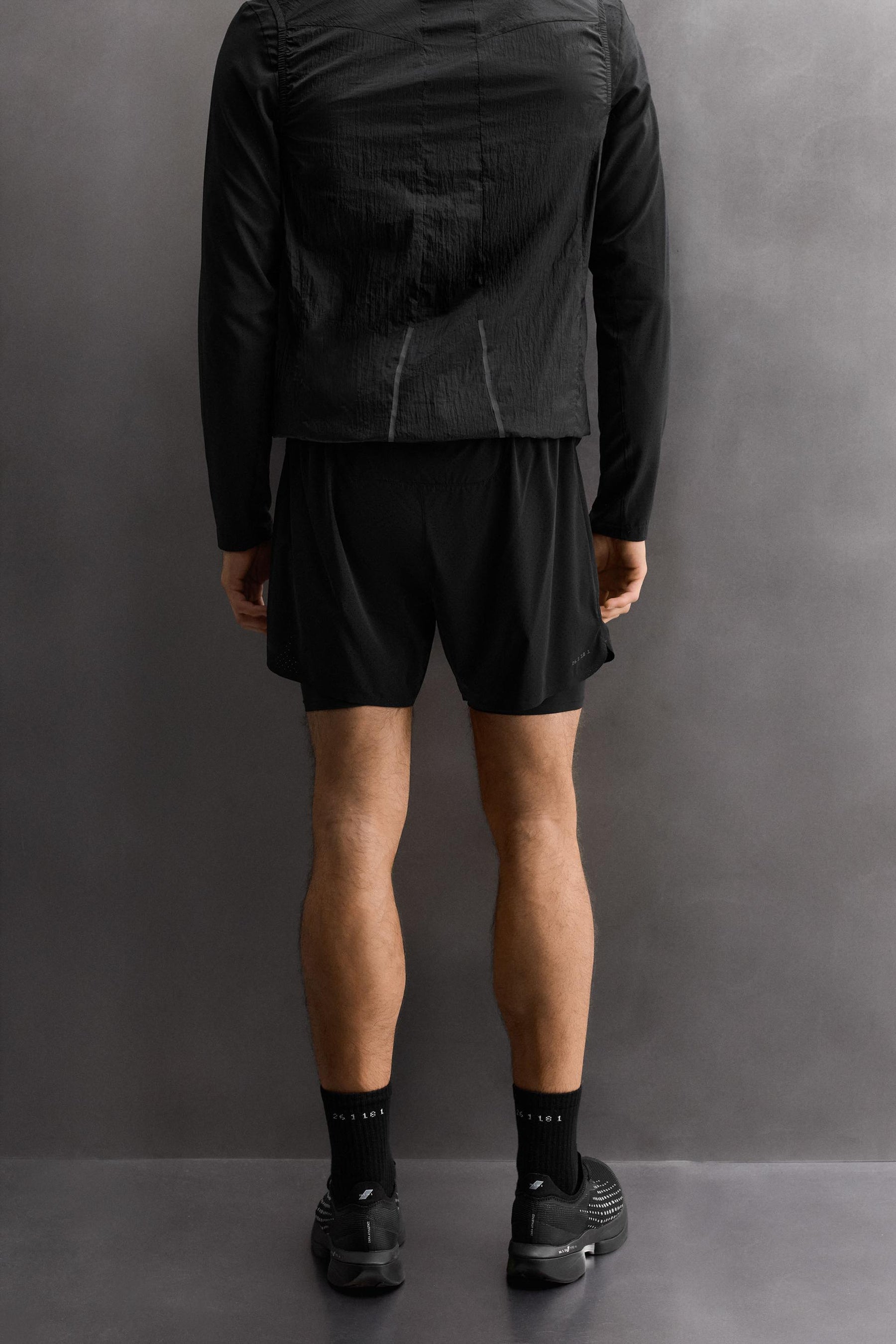 2-IN-1 TRAINING SHORTS - Image 3
