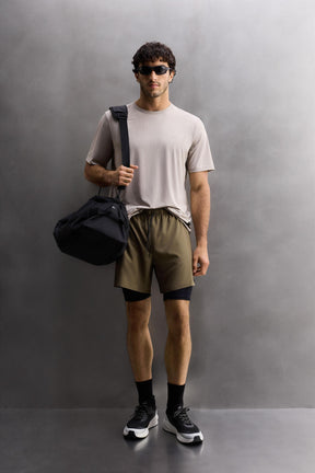 2-IN-1 TRAINING SHORTS - Image 1