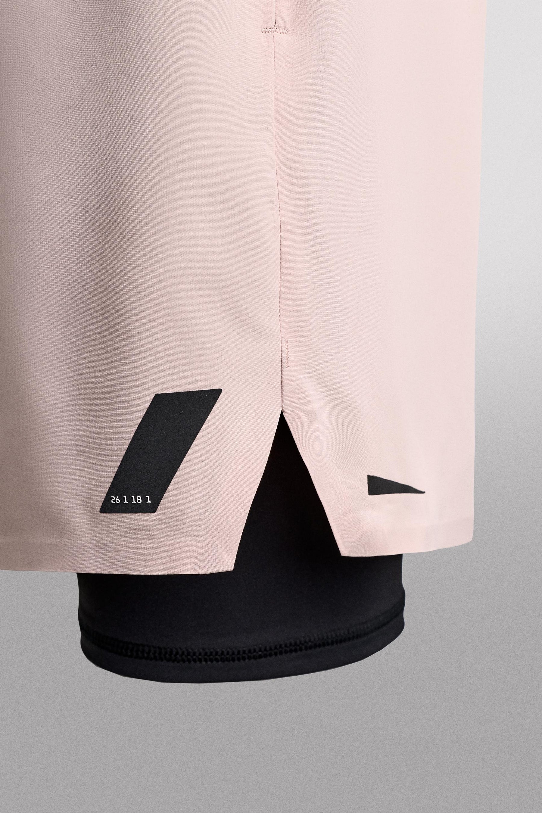 2-IN-1 TRAINING SHORTS - Image 8