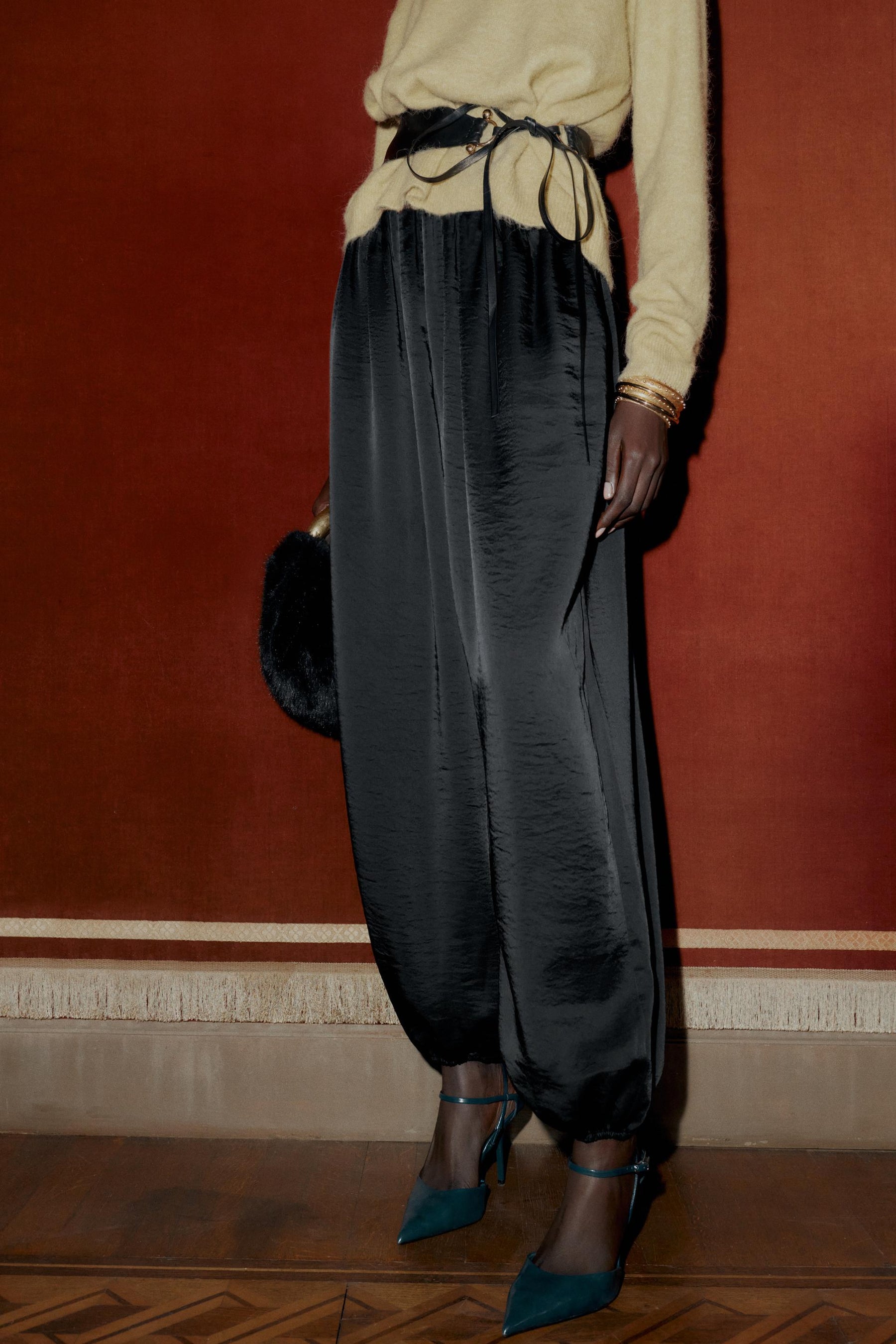 SATIN BALLOON TROUSERS