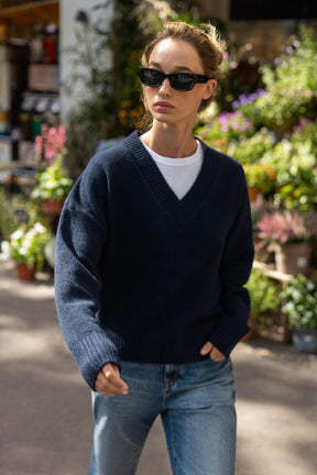 SOFT KNIT V-NECK JUMPER - Image 2