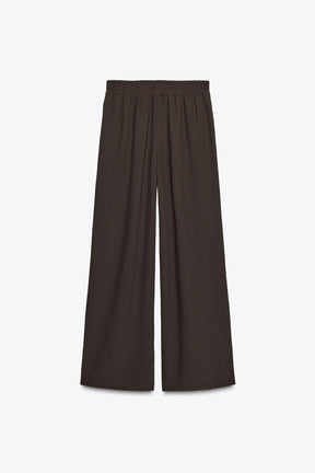 Wide-leg trousers