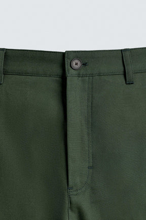 REGULAR FIT CARGO BERMUDA SHORTS - Image 9
