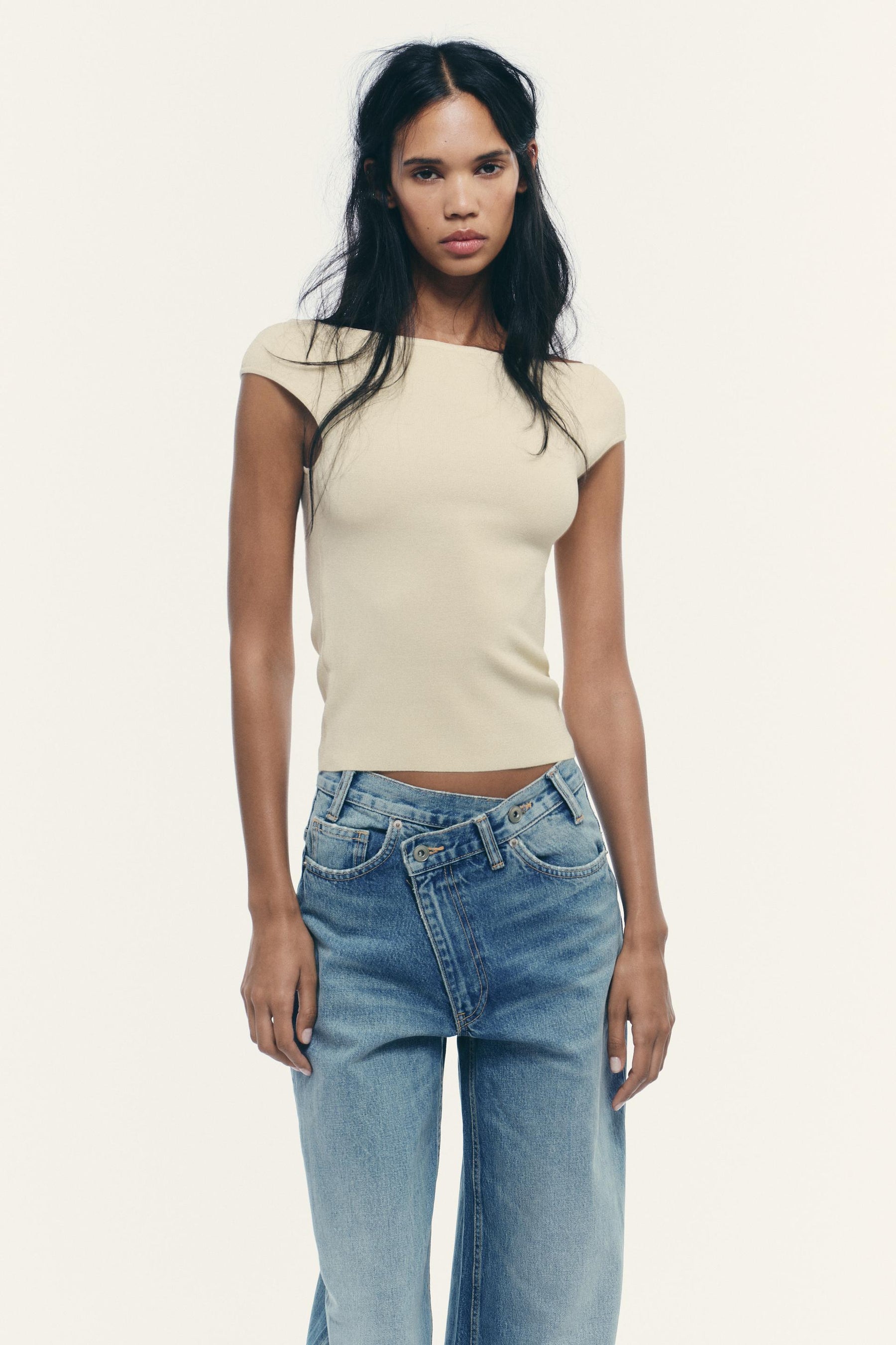 PLAIN KNIT BOAT NECK TOP - Image 2