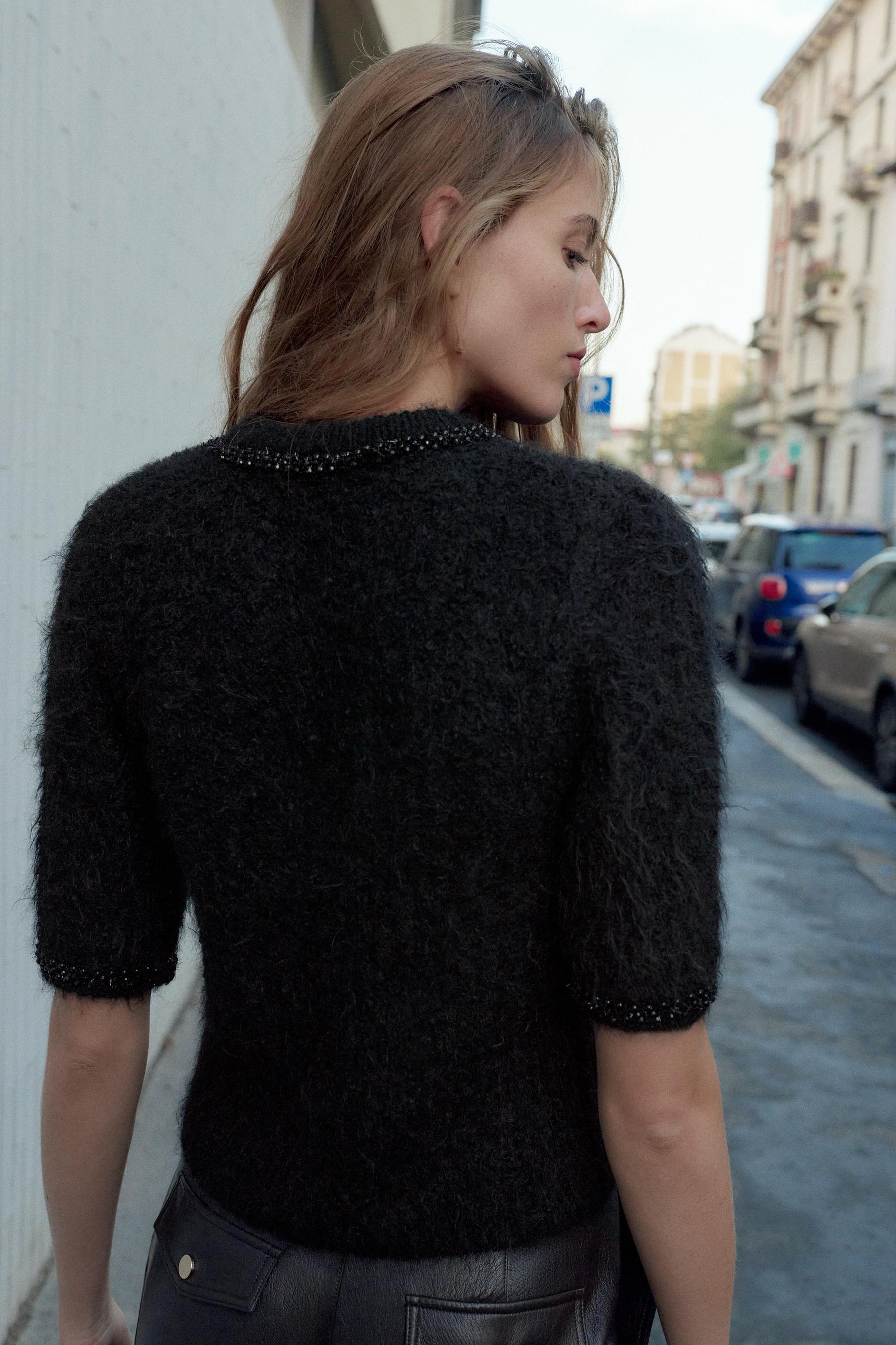 SHORT SLEEVE KNIT JUMPER WITH JEWEL BEADS - Image 5