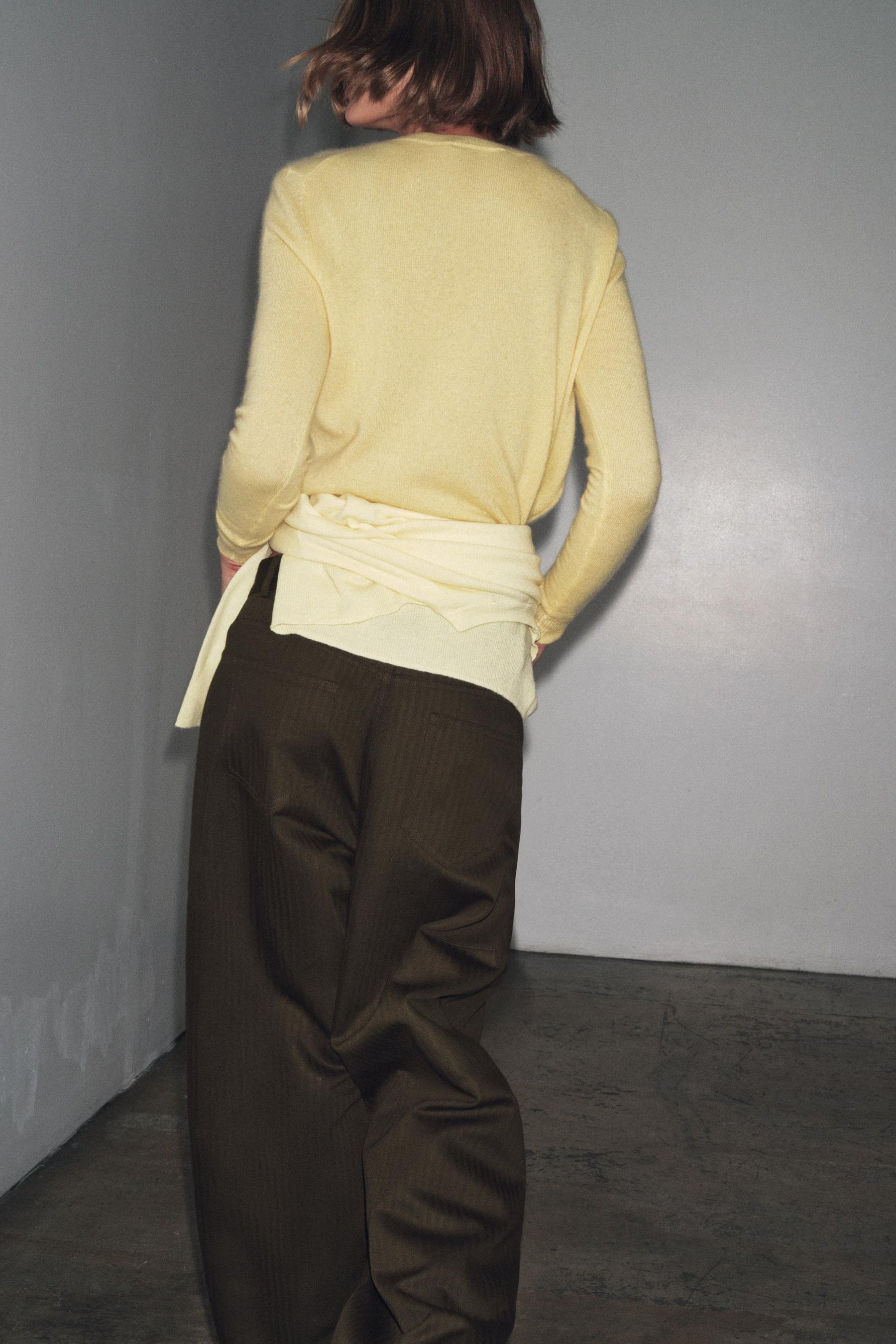 CASHMERE BUTTONED CARDIGAN