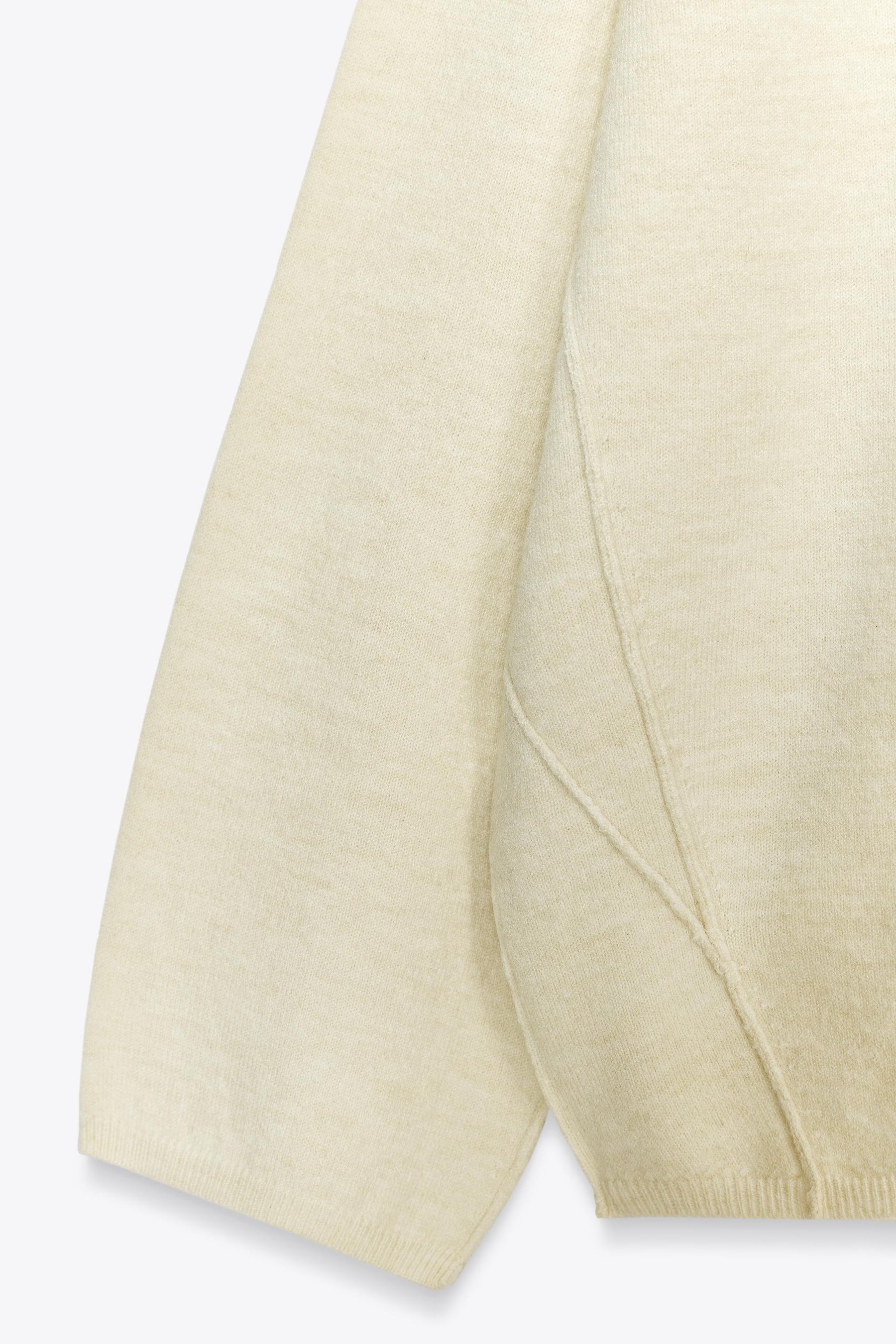 OVERSIZED KNIT JUMPER