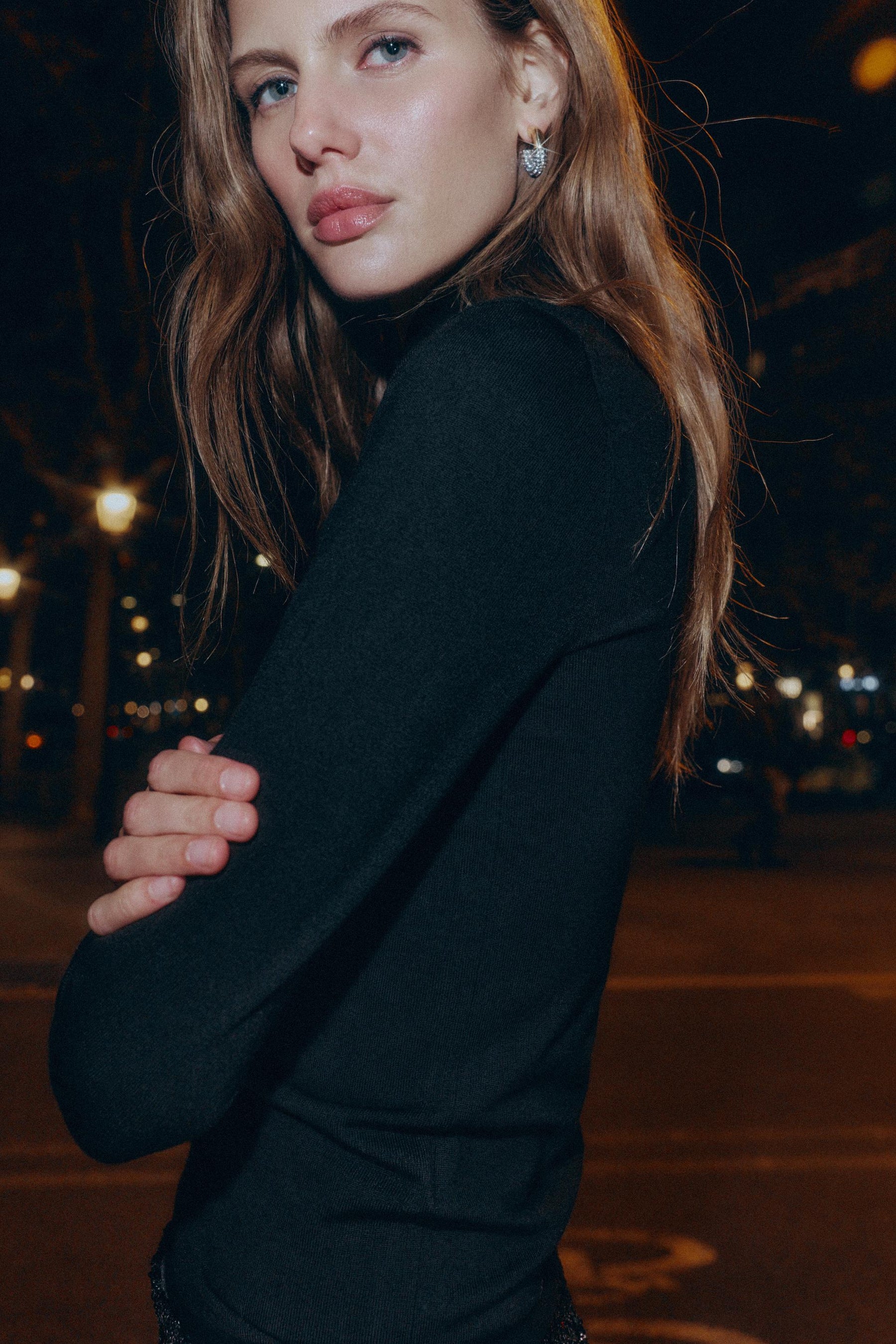 WOOL CROSSOVER JUMPER