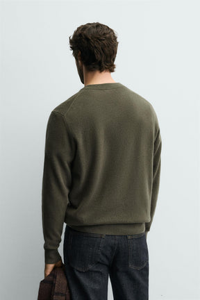 WOOL V-NECK JUMPER - Image 3